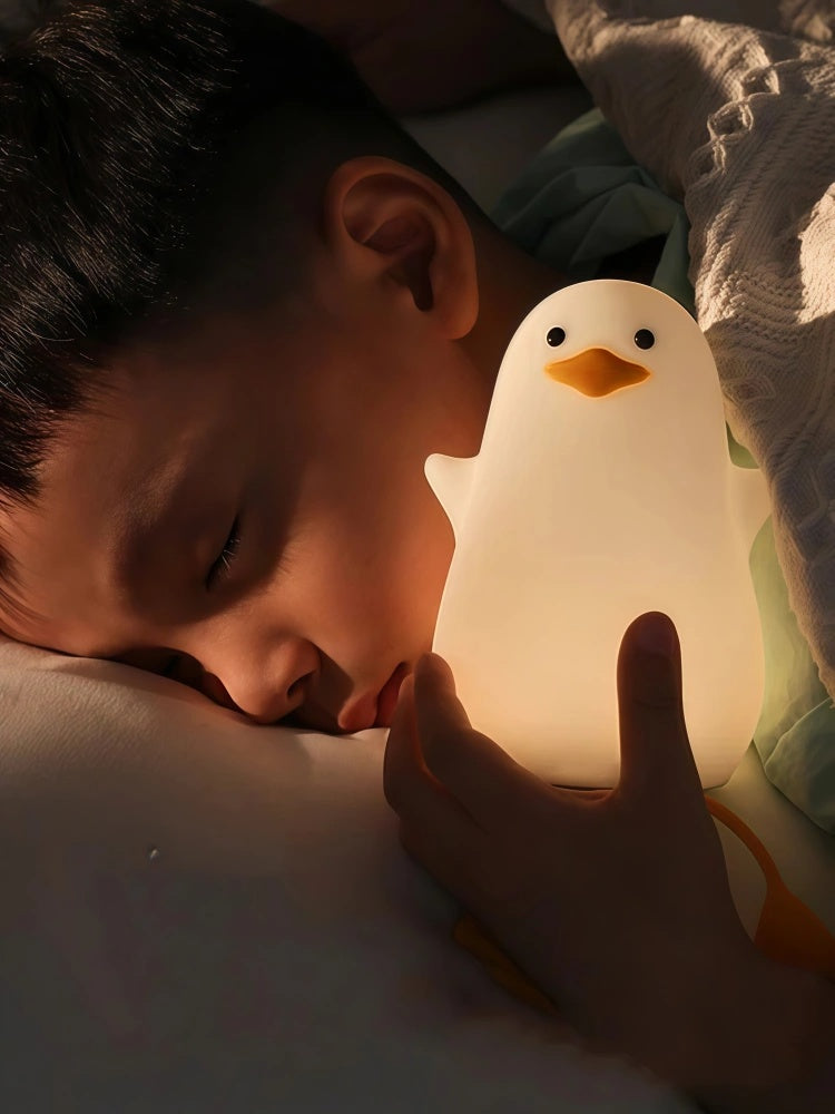 Sitting Quack Cute Night Lamp with Sensor