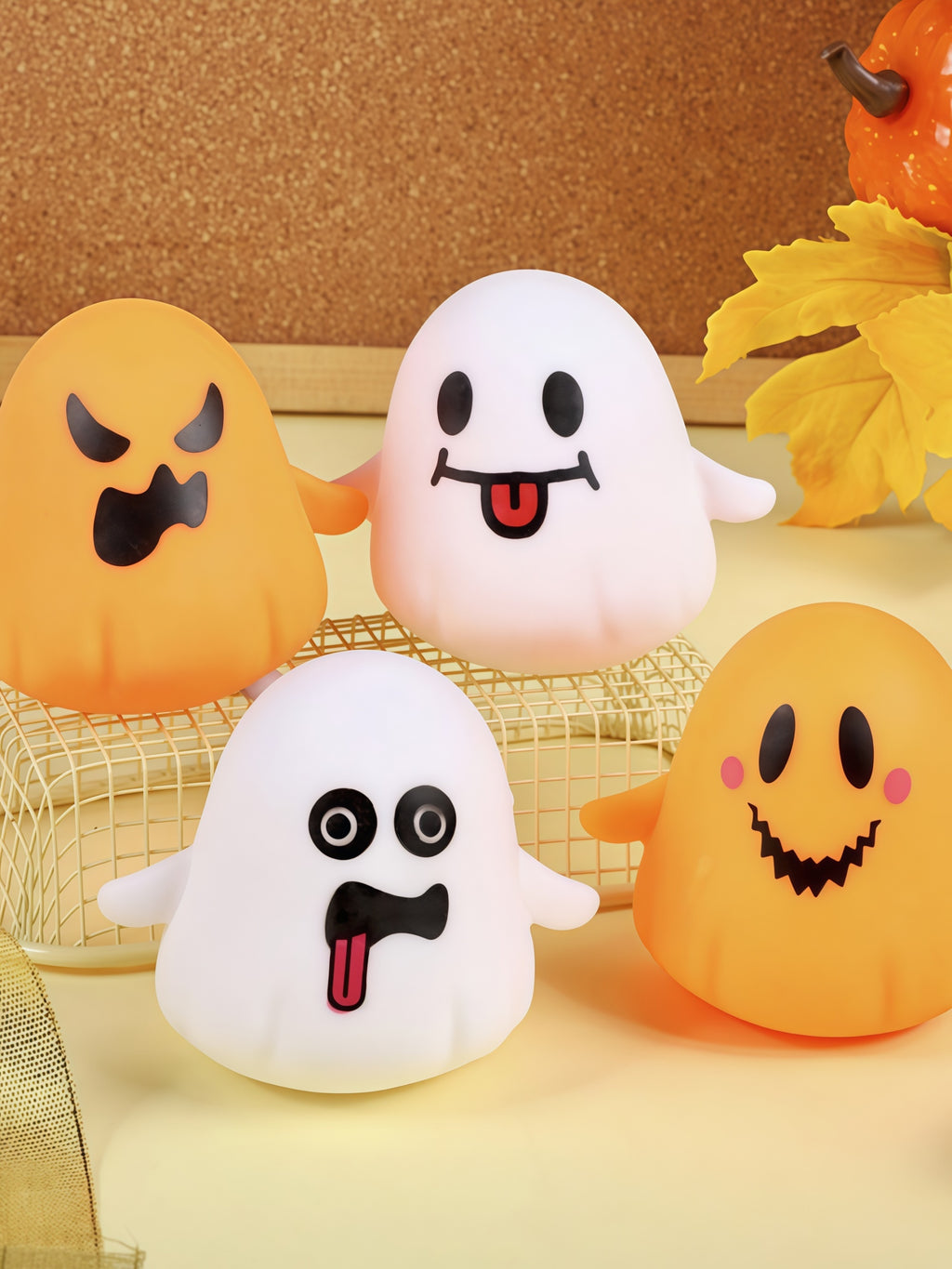 Halloween Squishy Toy – Glowing Ghost